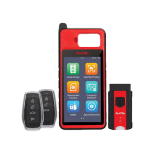 Dispositivo portátil Autel MaxiIM KM100 exibindo o menu de geração de chave inteligente universal em sua tela colorida de 5,5 polegadas.